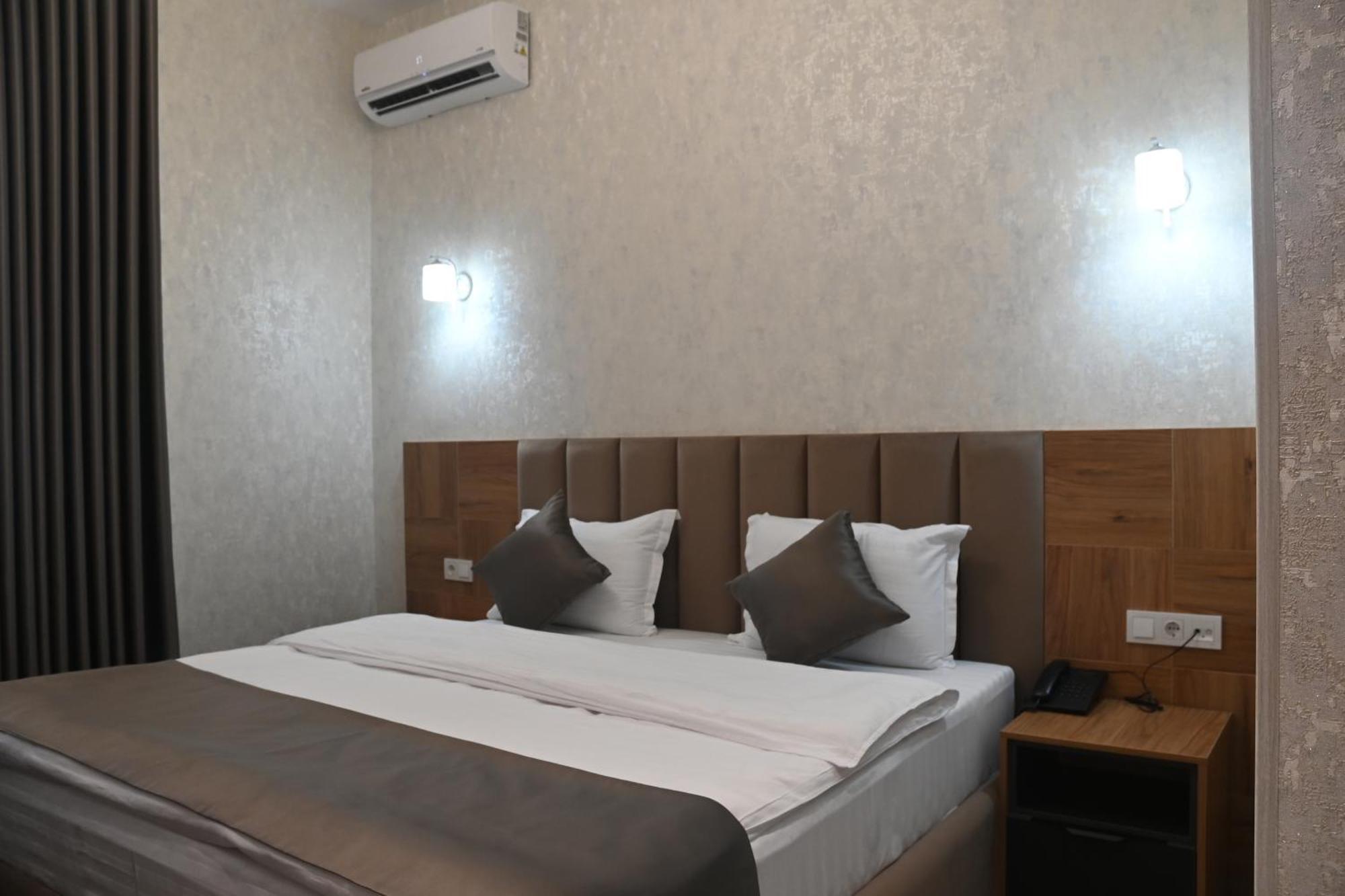 My Status Hotel Tasken Kültér fotó