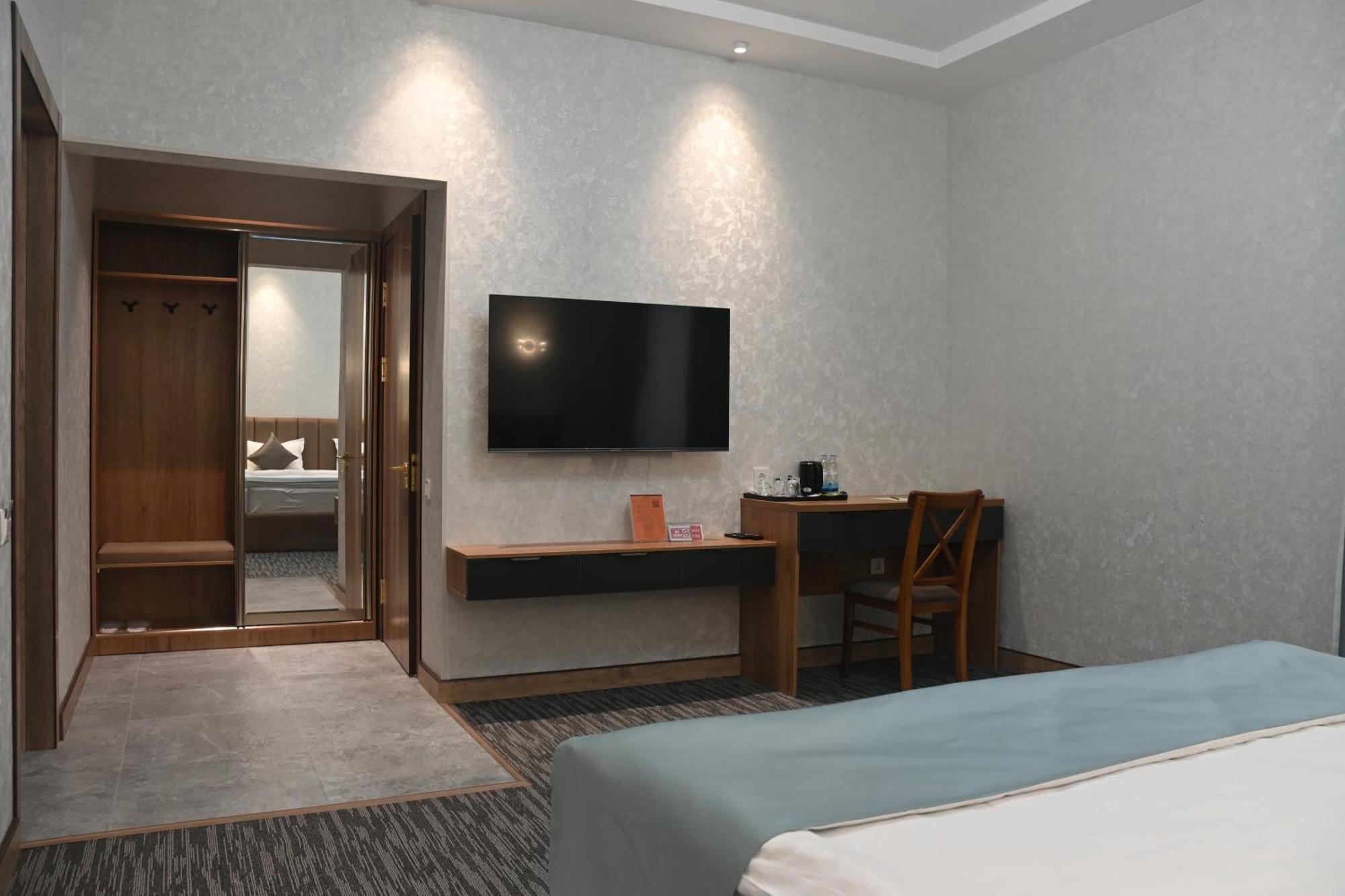 My Status Hotel Tasken Kültér fotó